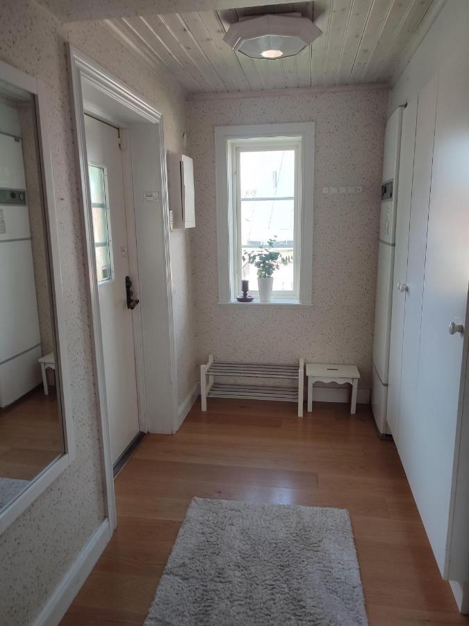 Villa I Norrtaelje ภายนอก รูปภาพ
